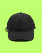 BLACK CAP WITH TONAL EMBROIDERED LOGO AND MINIMAL DESIGN