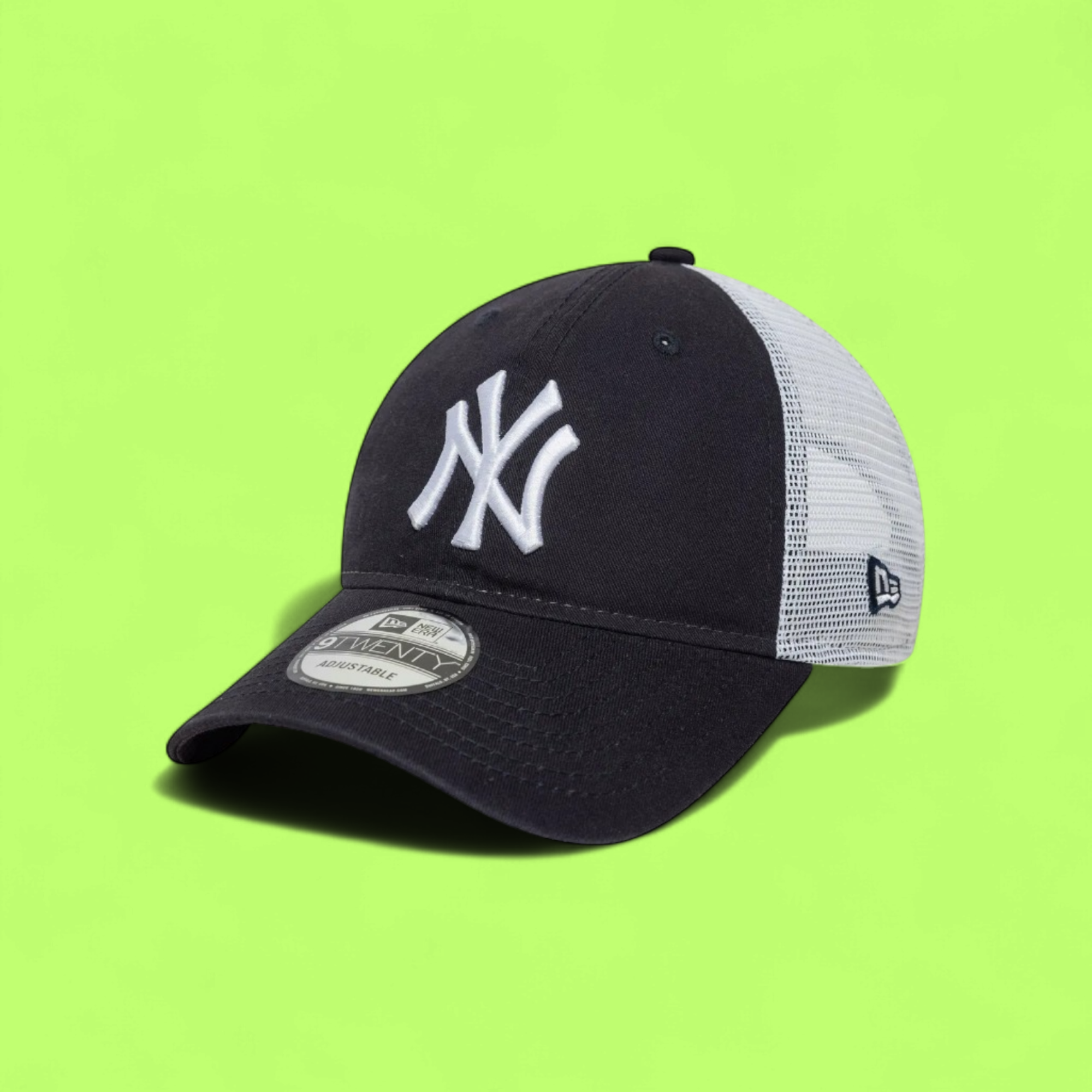 NEW ERA YANKEES BLACK WHITE TRUCKER MESH BASEBALL CAP