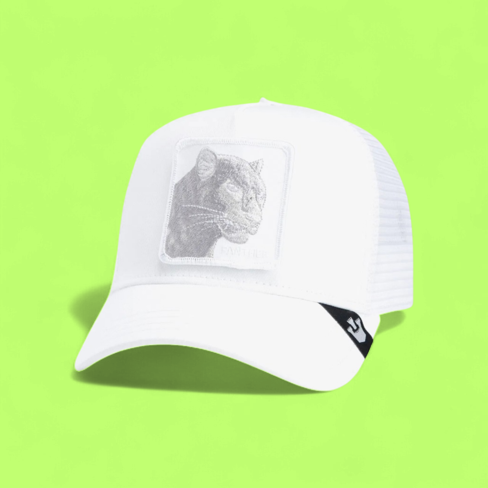 WHITE BASEBALL CAP WITH BLACK PANTHER EMBROIDERED PATCH