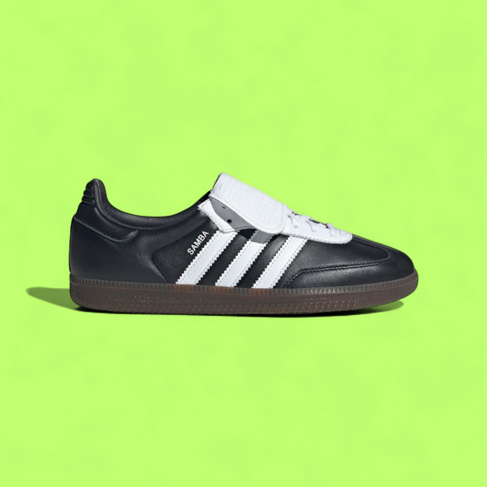 ADIDAS SAMBA LT UNISEX BLACK LEATHER AND SUEDE CASUAL SNEAKERS