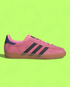 ADIDAS GAZELLE PINK SUEDE BLACK STRIPES CLASSIC SNEAKERS