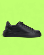 GUESS BLACK MONOCHROME LEATHER LOGO PLATFORM CASUAL SNEAKERS