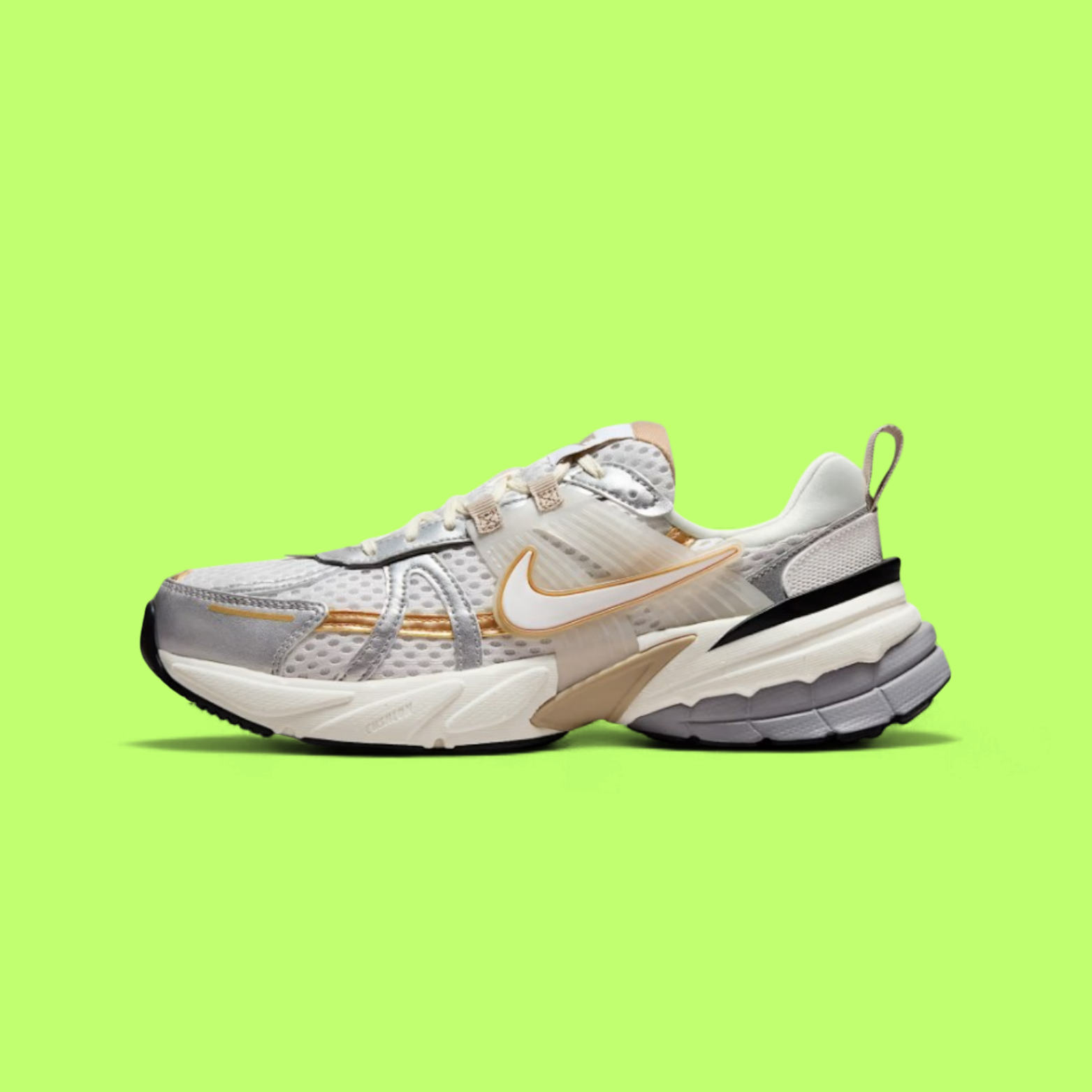 NIKE V2K RUN WMNS KHAKI METALLIC SILVER FUTURE RETRO WOMENS DROP