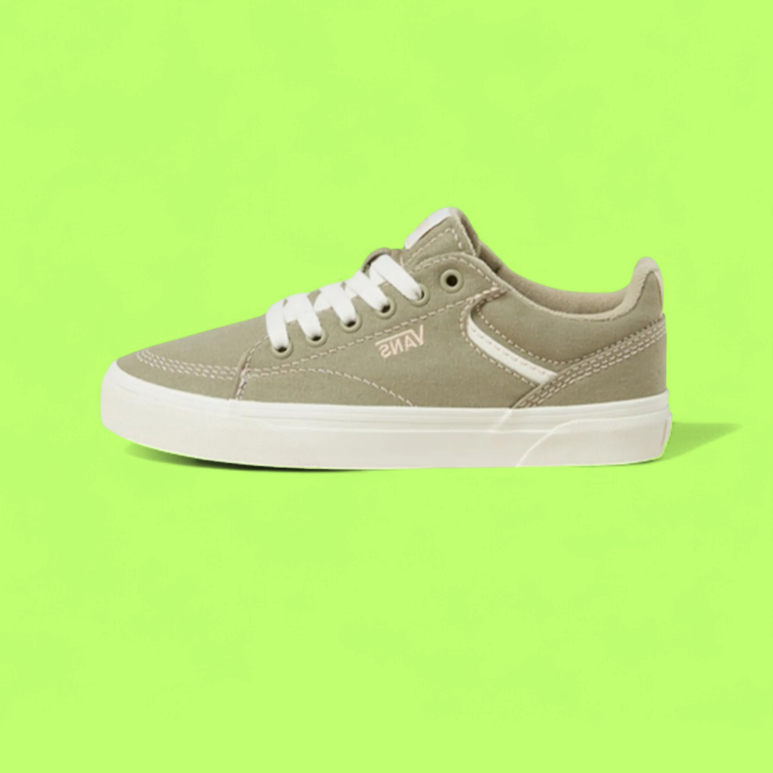 VANS WARD LOW BEIGE WHITE CANVAS CASUAL SKATE SNEAKERS ICONZ