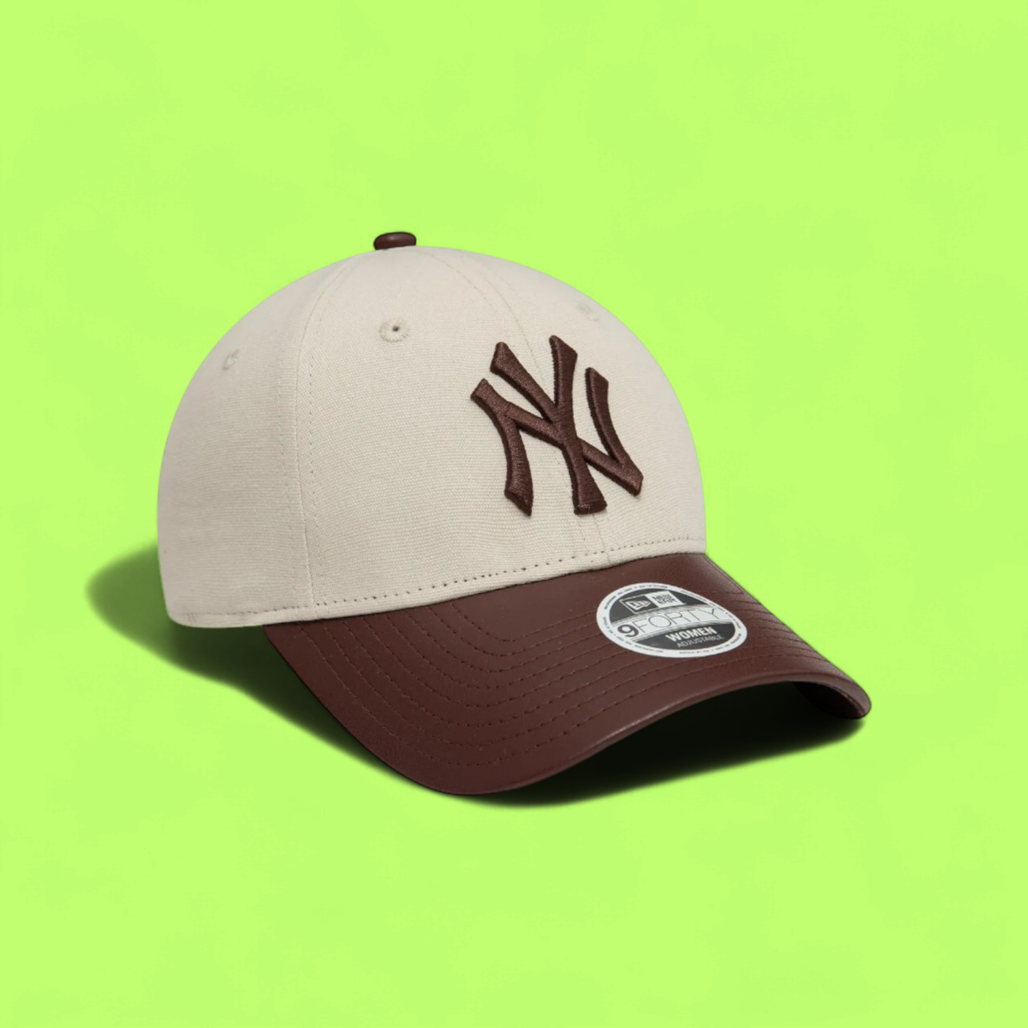 NEW YORK YANKEES BEIGE CAP WITH BROWN LOGO AND VISOR