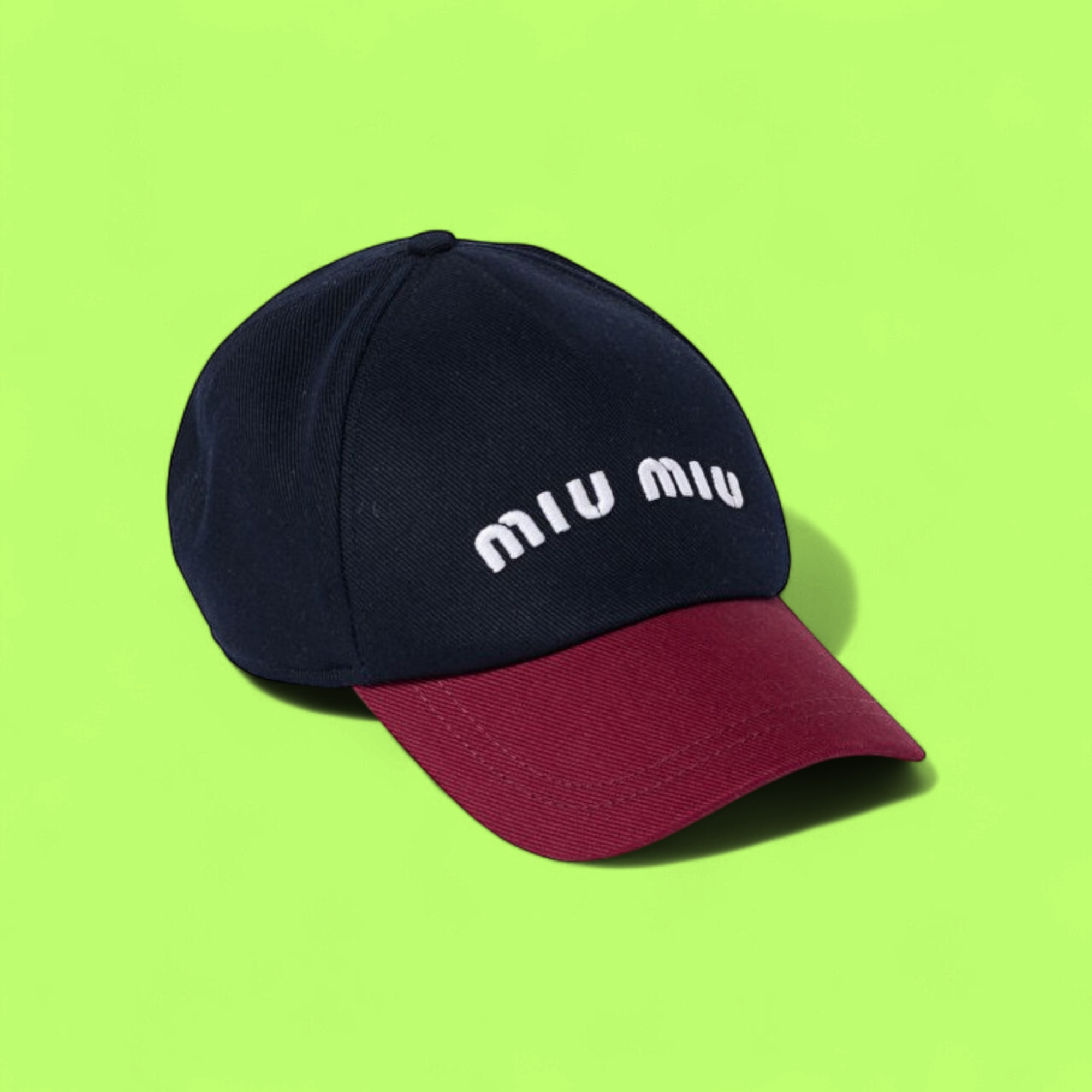 MIU MIU NAVY CAP WITH CONTRAST BURGUNDY VISOR AND LOGO