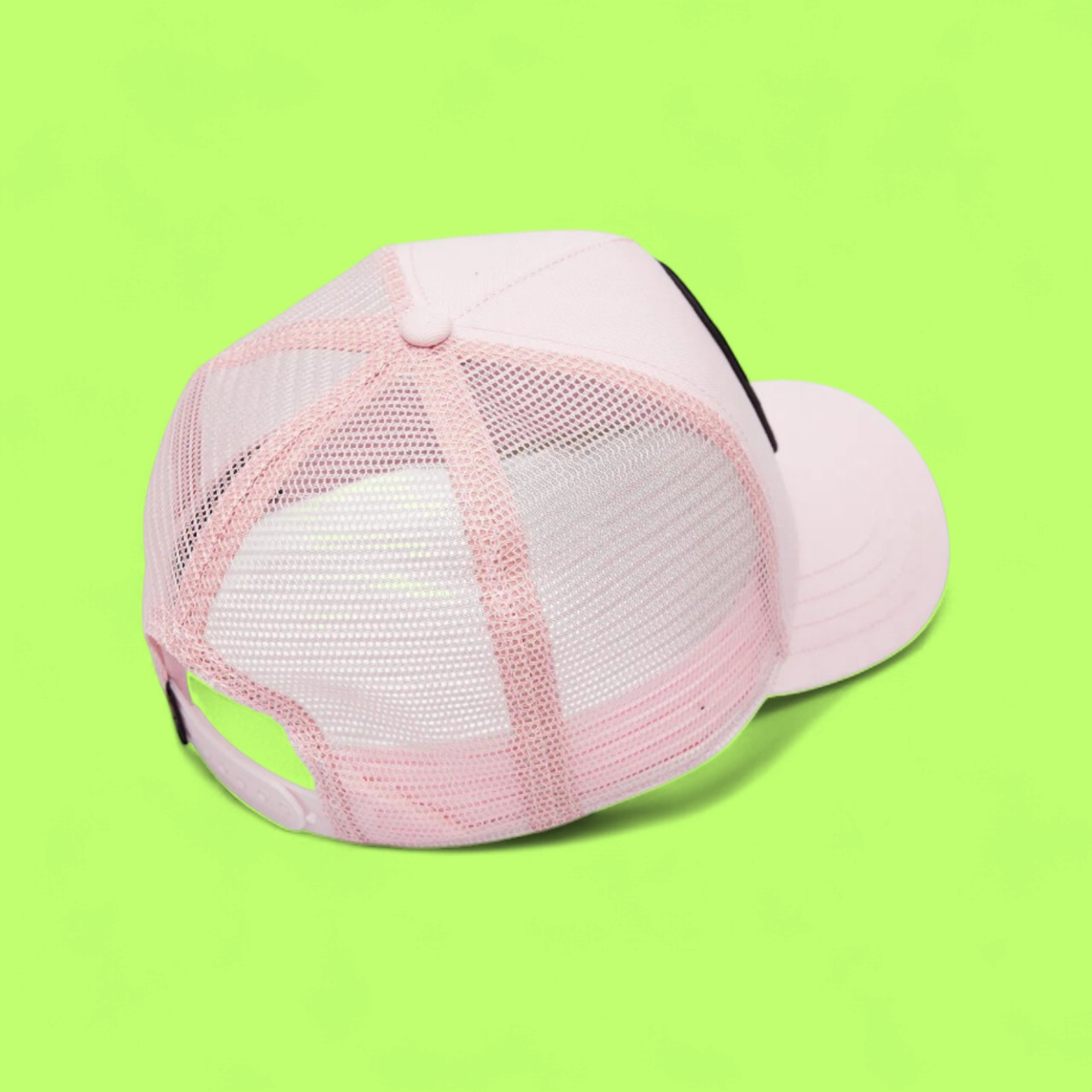 PINK TRUCKER CAP WITH QUEEN LION PATCH AND MESH BACK CWCD