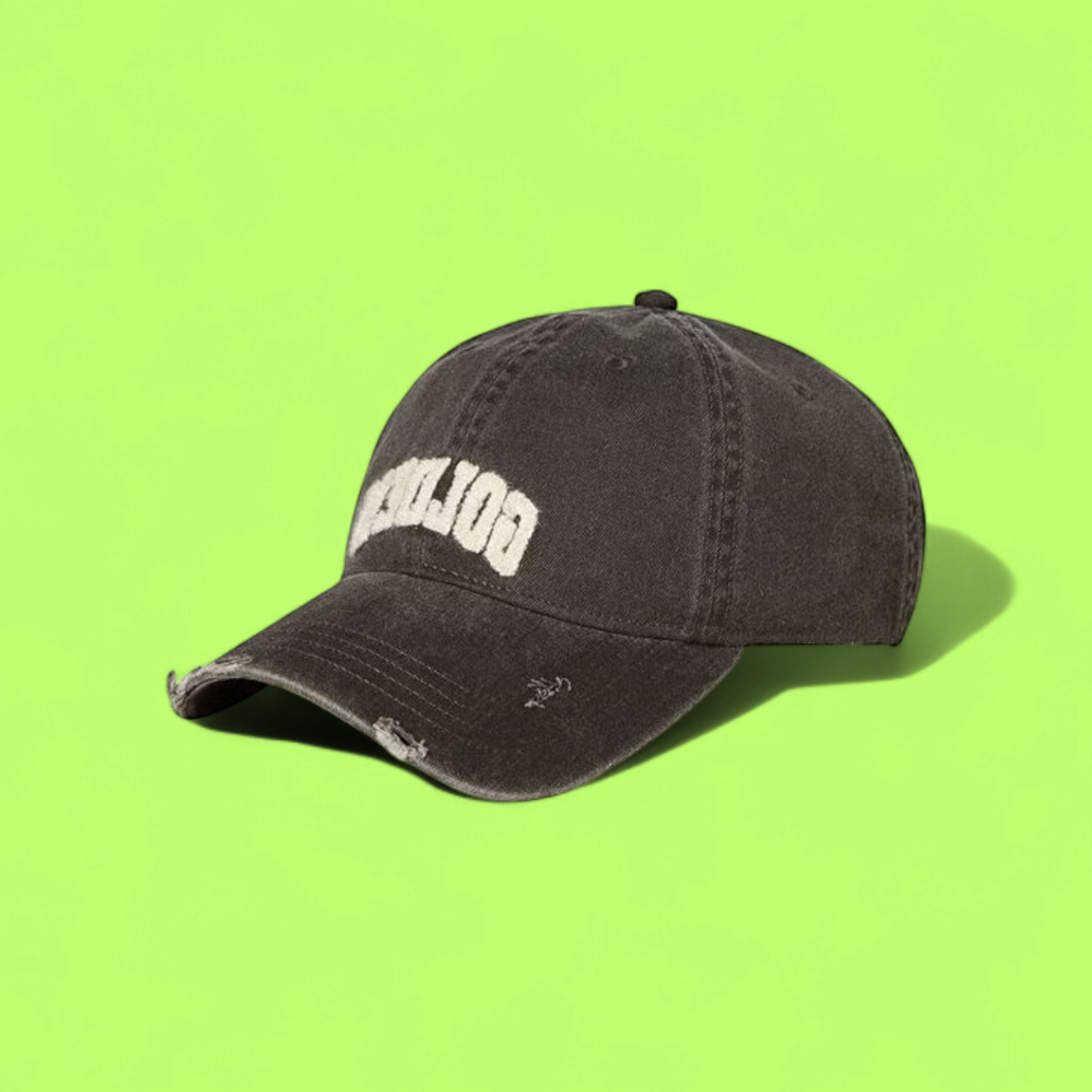 GOLDEN BLACK VINTAGE DISTRESSED BASEBALL CAP WHITE LOGO