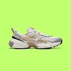 NIKE V2K RUN WMNS KHAKI METALLIC SILVER FUTURE RETRO WOMENS DROP
