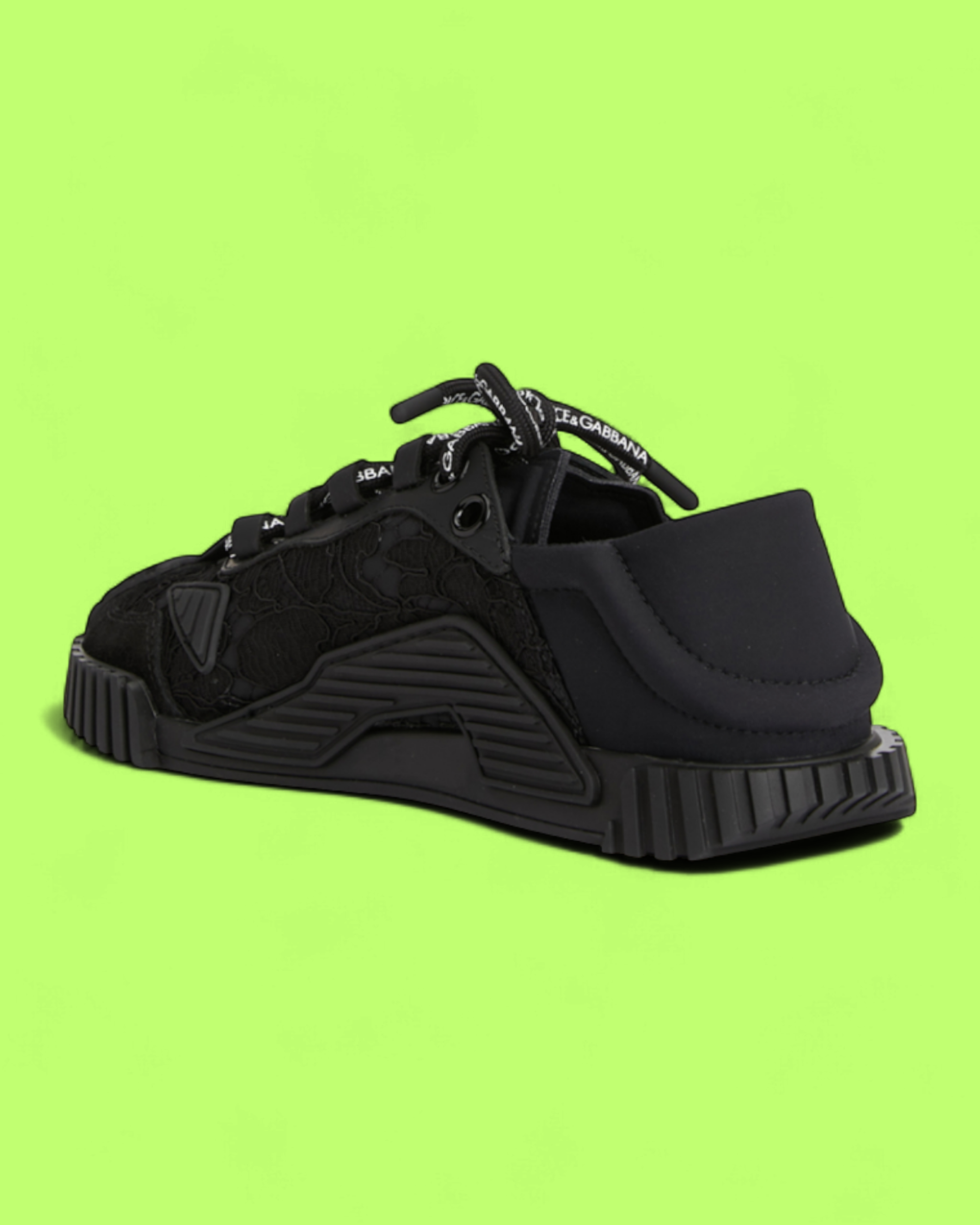 DOLCE & GABBANA BLACK TEXTURED LOW TOP LOGO SNEAKERS CWCD