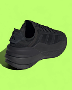 ADIDAS AVRYN TRIPLE BLACK MESH BOOST SUSTAINABLE SNEAKERS CWCD