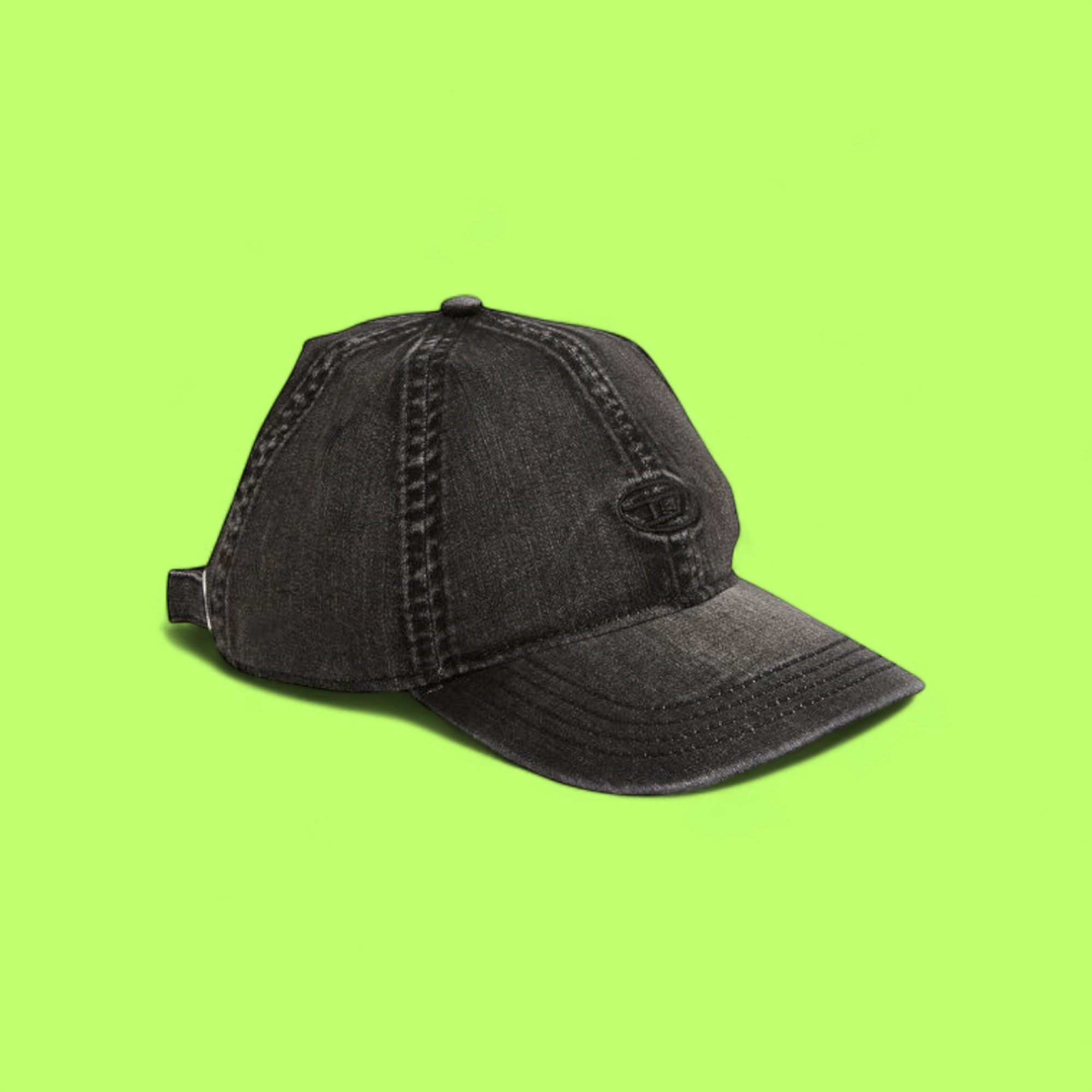 BLACK WASHED DENIM CAP WITH TONAL STITCHING AND CASUAL FIT