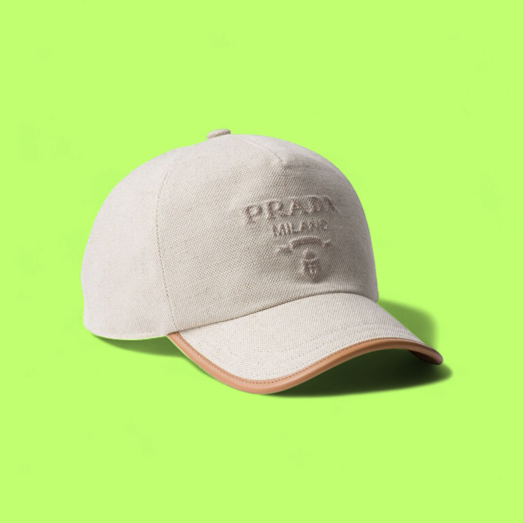 CREAM BEIGE BASEBALL CAP WITH ELEGANT LEATHER EDGE DETAILING