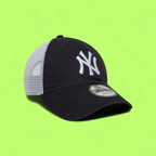 NEW ERA YANKEES BLACK WHITE TRUCKER MESH BASEBALL CAP