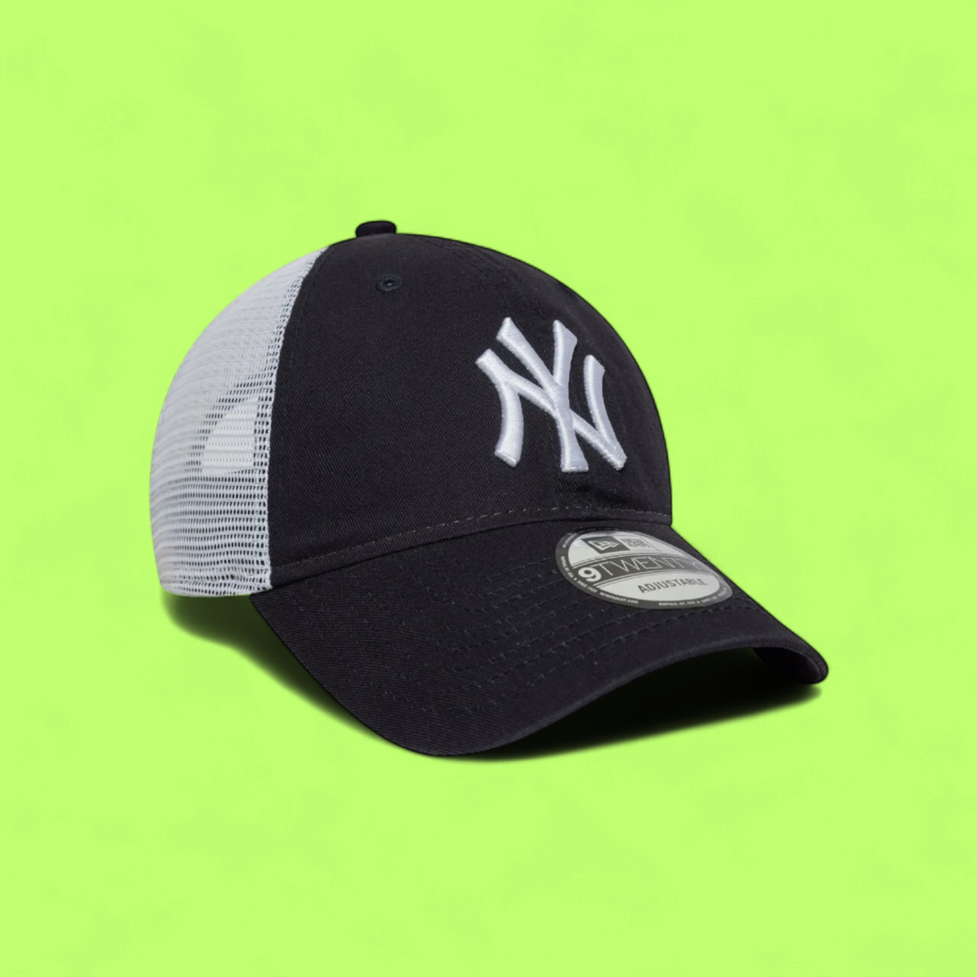 NEW ERA YANKEES BLACK WHITE TRUCKER MESH BASEBALL CAP