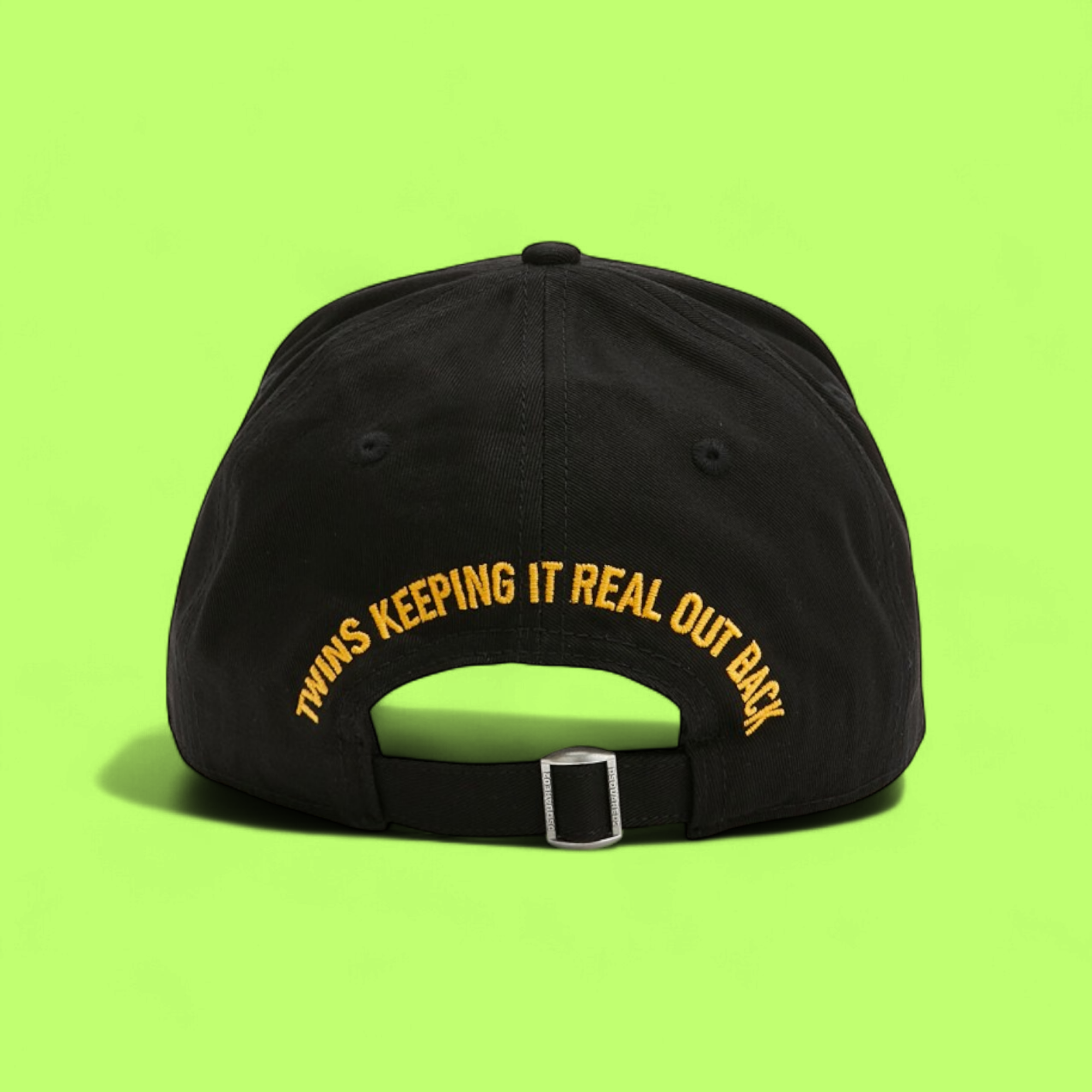 BLACK CAP WITH GREEN RETRO PATCH AND MAPLE LEAF EMBROIDERY