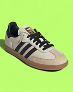 ADIDAS SAMBA CLASSIC WHITE BLACK GUM SOLE RETRO LEATHER SNEAKERS