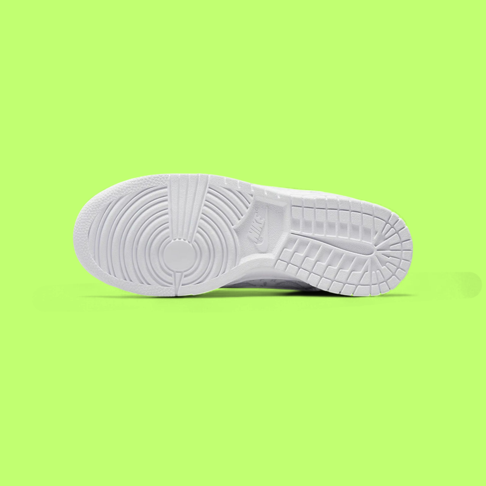 NIKE DUNK LOW WHITE PAISLEY LIMITED RETRO STYLE EDITION ICON DROPZZ