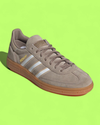 ADIDAS SPEZIAL TAUPE SUEDE WHITE STRIPES GUM SOLE RETRO SNEAKERS