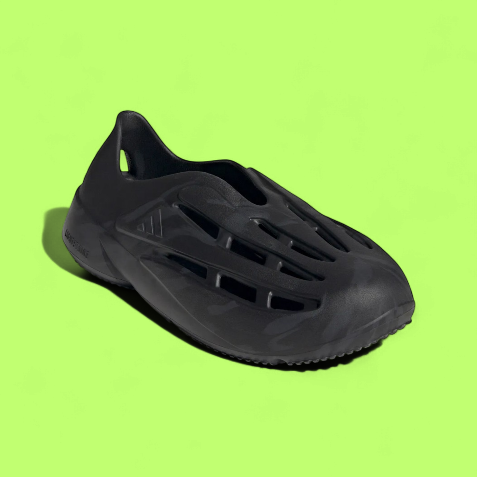 ADIDAS LIGHTBLAZE MOC MEN'S BLACK SLIP-ON LIGHTWEIGHT SANDALS
