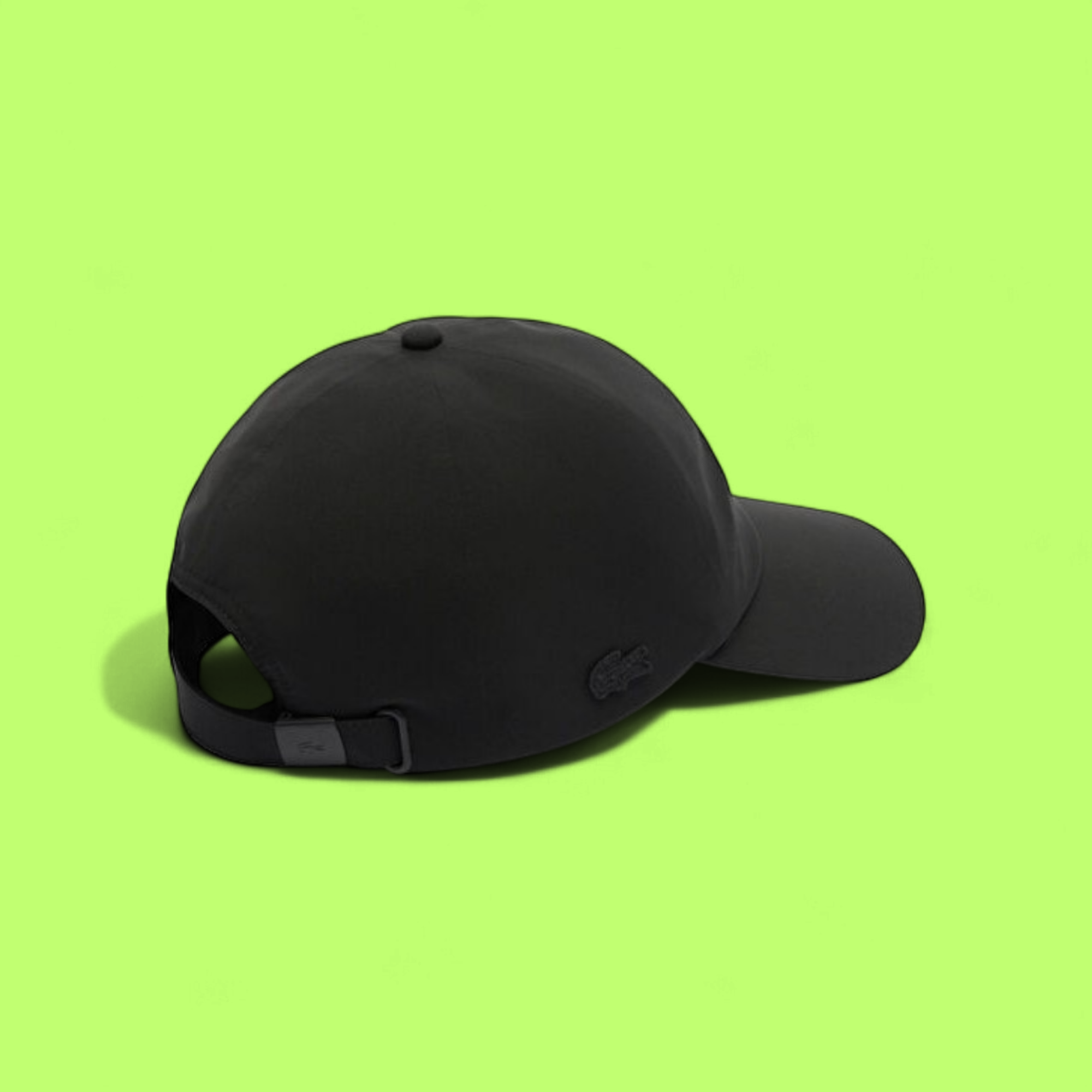 LACOSTE BLACK CAP WITH HERITAGE MULTICOLOR LOGO PATCH CWCD