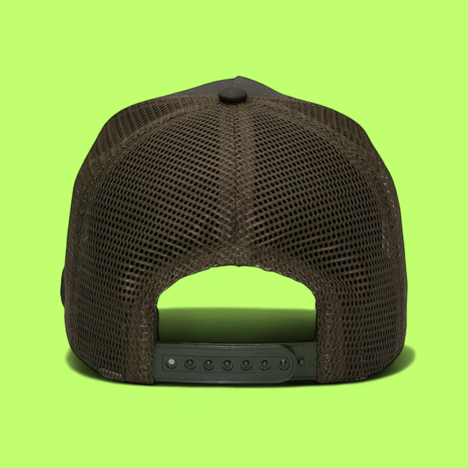 DARK GREEN TRUCKER CAP WITH TONE ON TONE EMBROIDERED LOGO