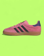 ADIDAS GAZELLE PINK SUEDE BLACK STRIPES CLASSIC SNEAKERS