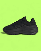 ADIDAS AVRYN TRIPLE BLACK MESH BOOST SUSTAINABLE SNEAKERS CWCD