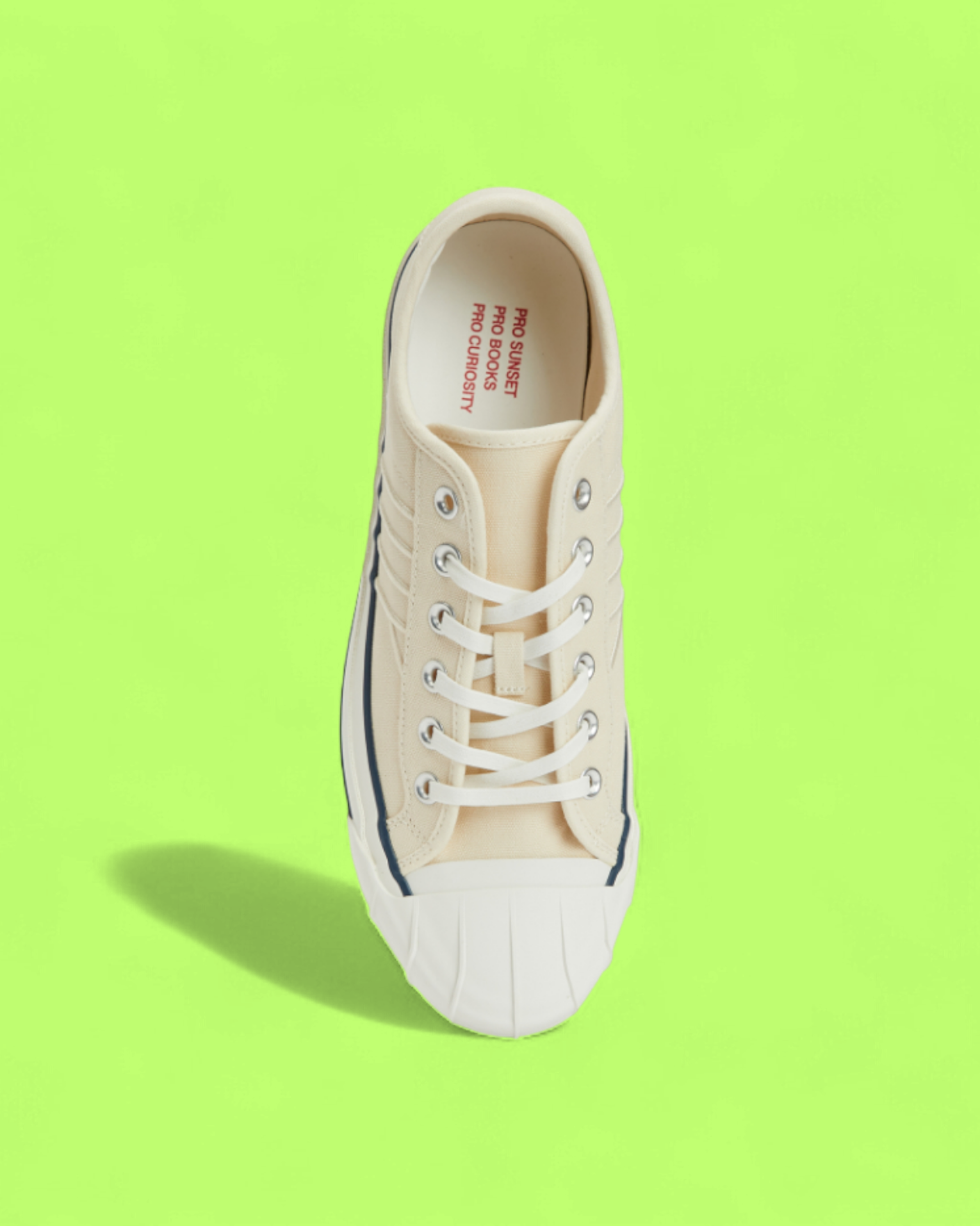 PRO-KEDS ROYAL LO CLASSIC BEIGE CANVAS RETRO COURT STYLE