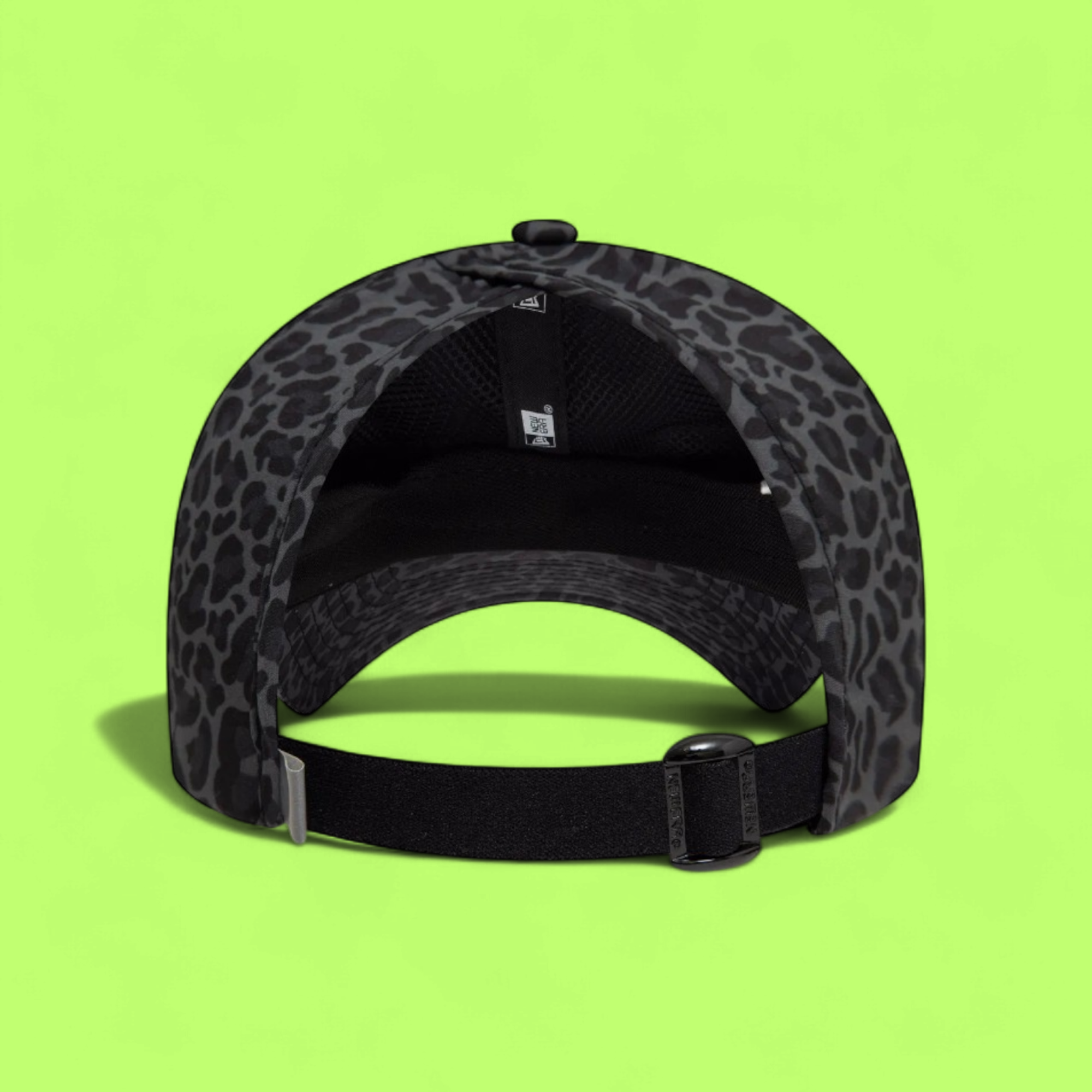BLACK LEOPARD PRINT CAP WITH MODERN STREET STYLE CWDE