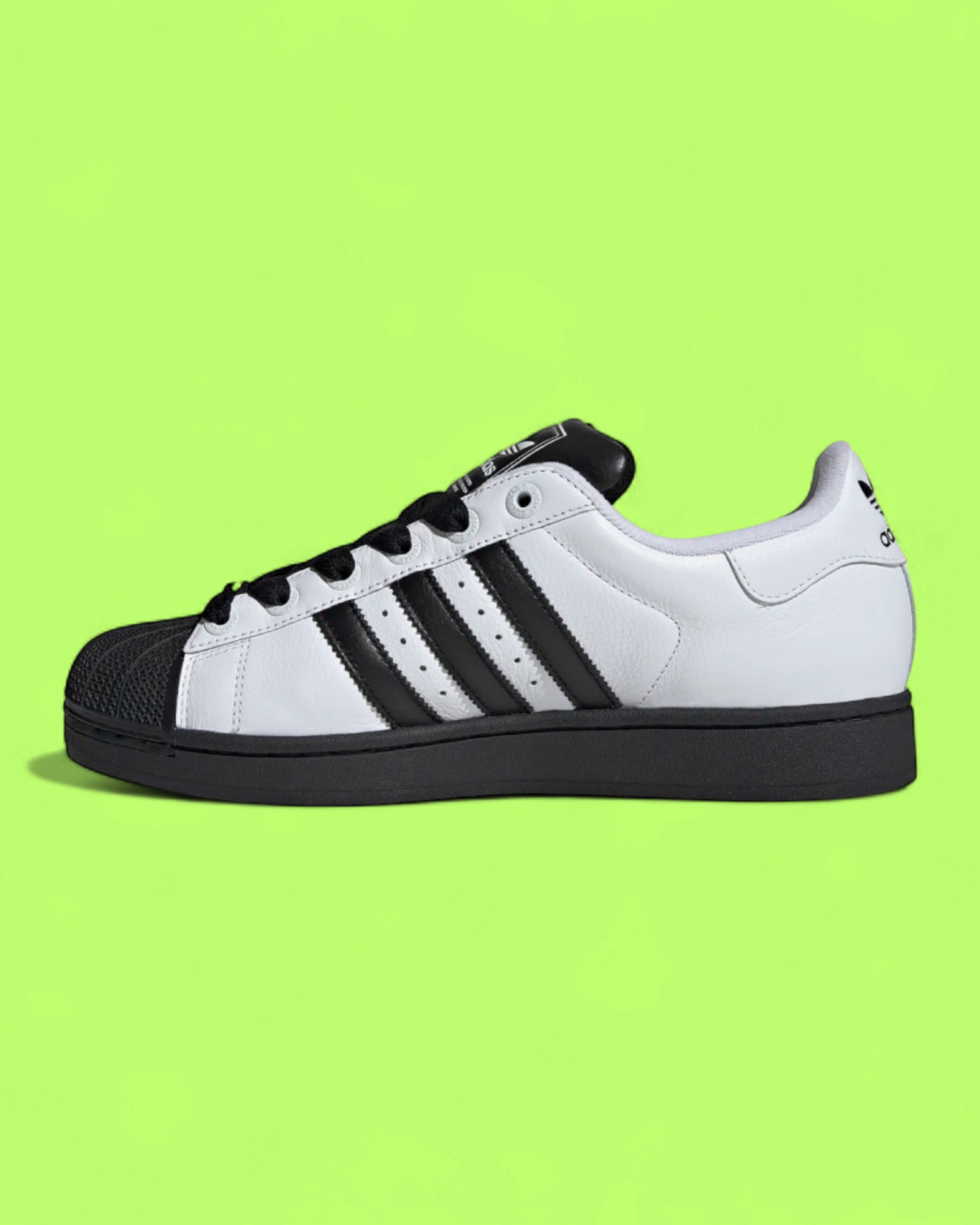 ADIDAS SUPERSTAR WHITE BLACK SHELL TOE SNEAKERS CLASSIC STYLE
