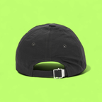 BLACK MINIMALIST BASEBALL CAP WITH CLEAN SIMPLE STREETWEAR