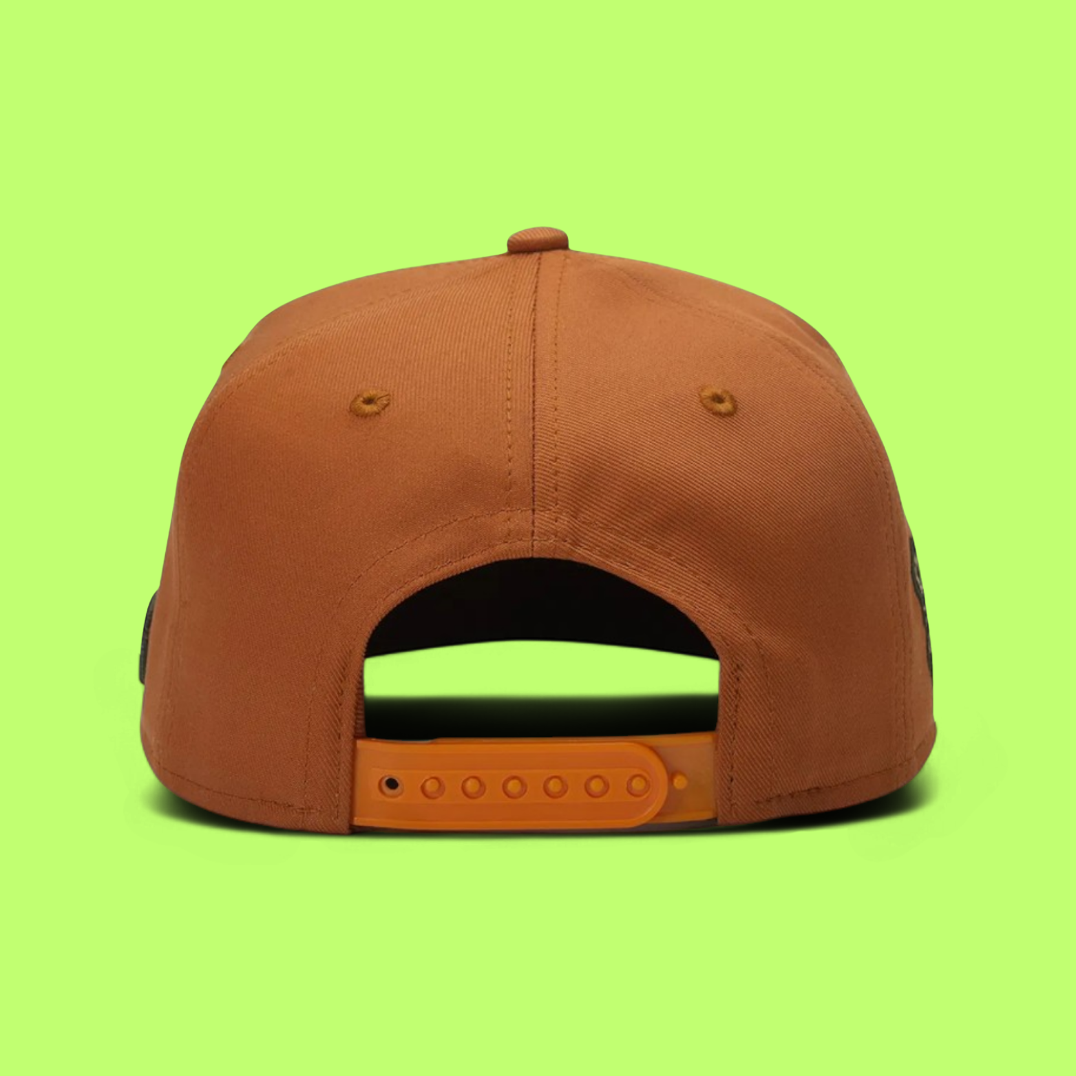 BROWN SNAPBACK CAP WITH GREEN LETTERS AND PATTERNED VISOR