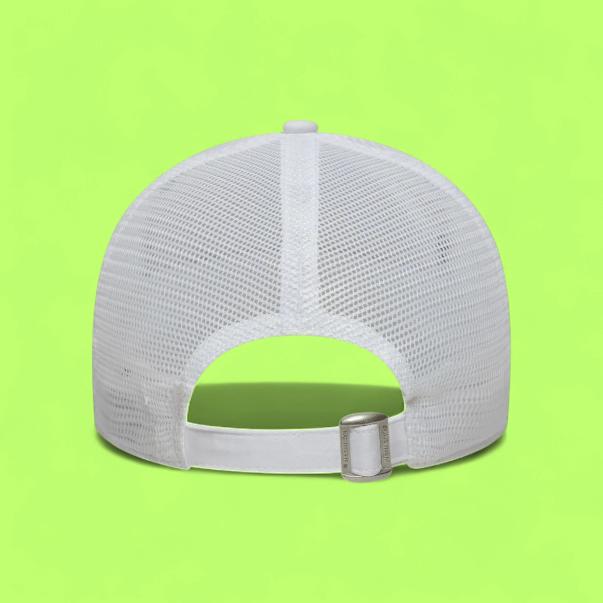 NEW ERA NY YANKEES WHITE MESH METAL LOGO TRUCKER CAP