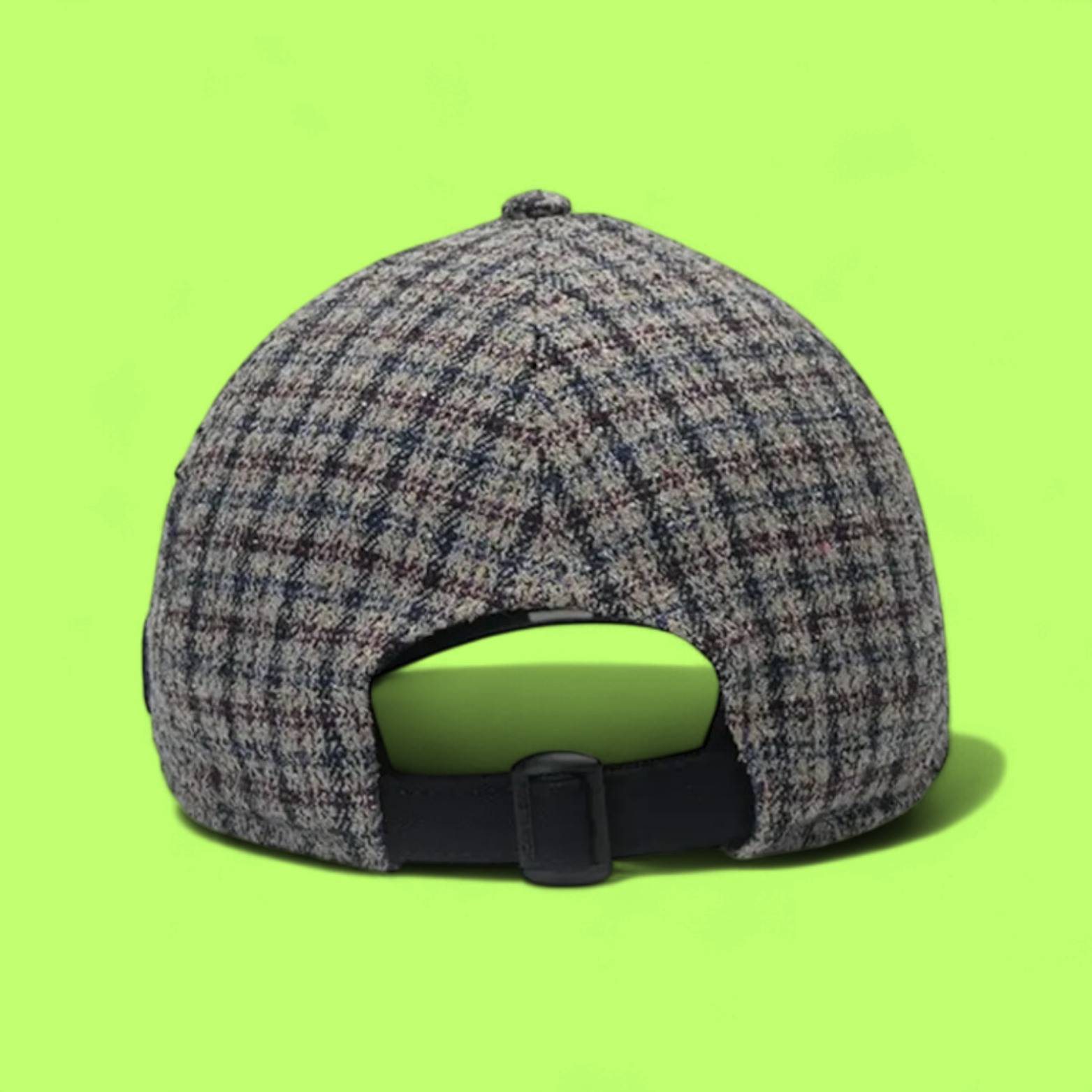 GREY CHECKERED FLAT CAP WITH CLASSIC RETRO ELEGANT STYLE