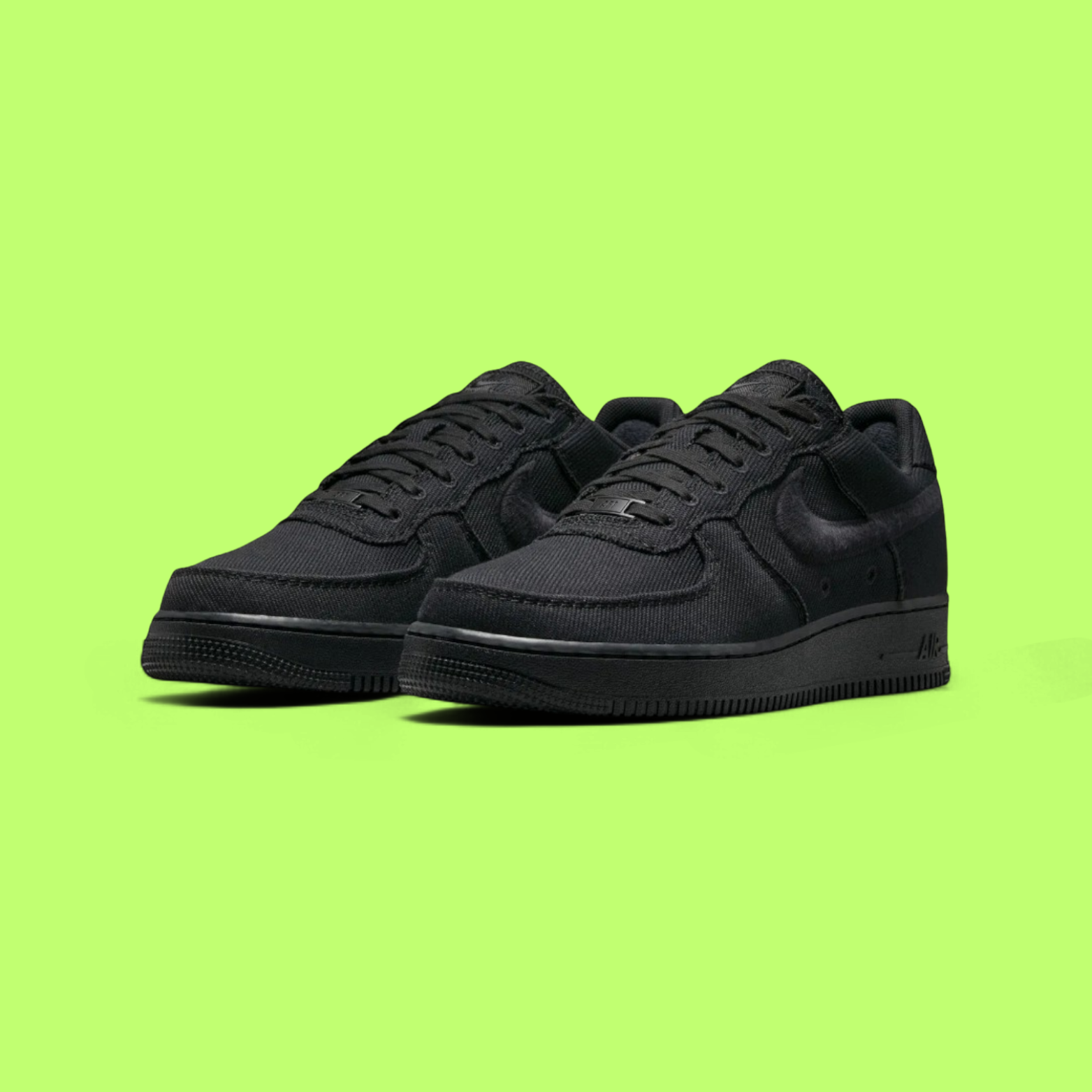 NIKE AIR FORCE 1 LOW TRIPLE BLACK CANVAS STREET CLASSIC