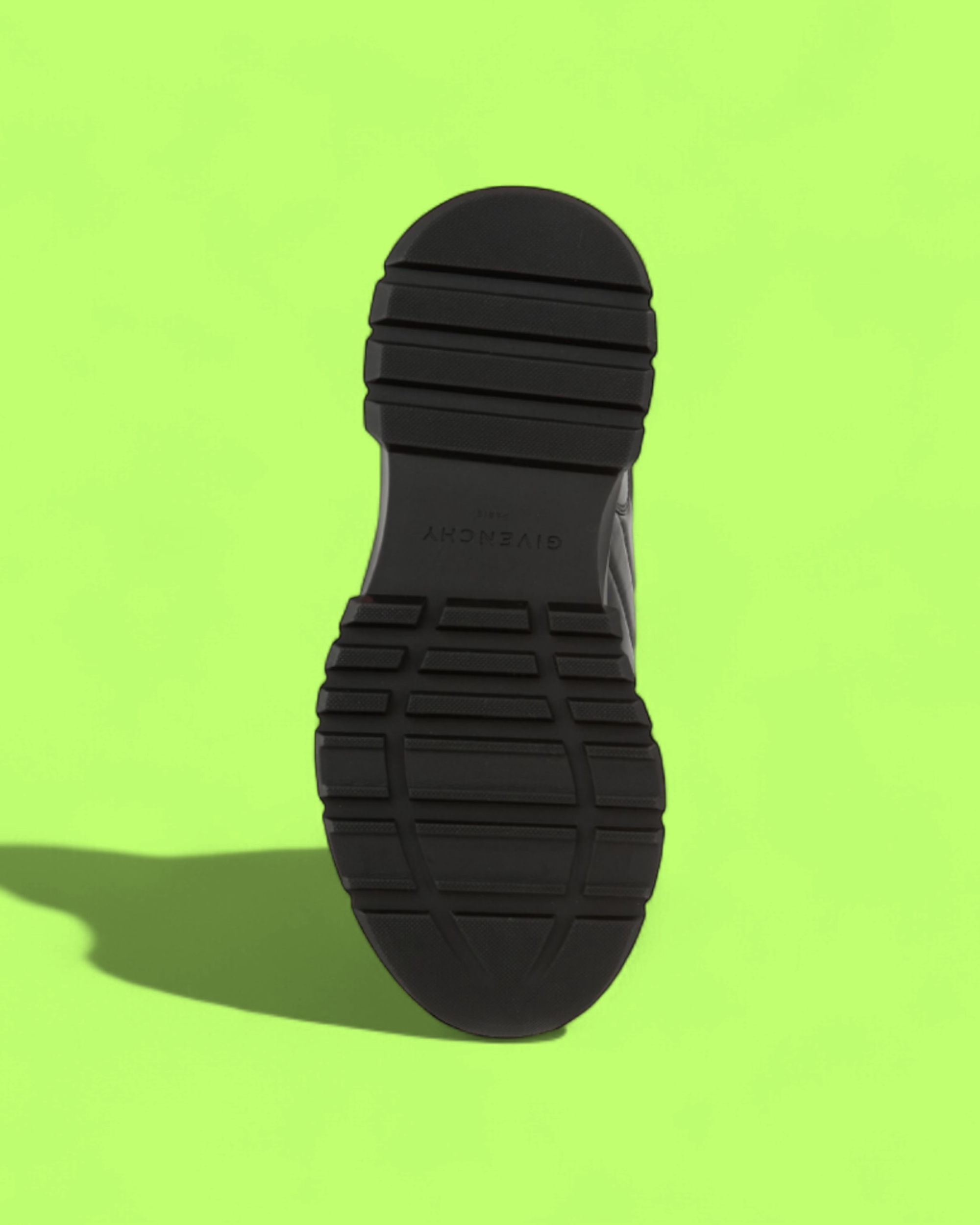 GIVENCHY BLACK LEATHER CLASSIC LUXURY SNEAKERS ICON DROPZZ