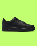 NIKE AIR FORCE 1 '07 BLACK LEATHER LOW-TOP CLASSIC SNEAKERS