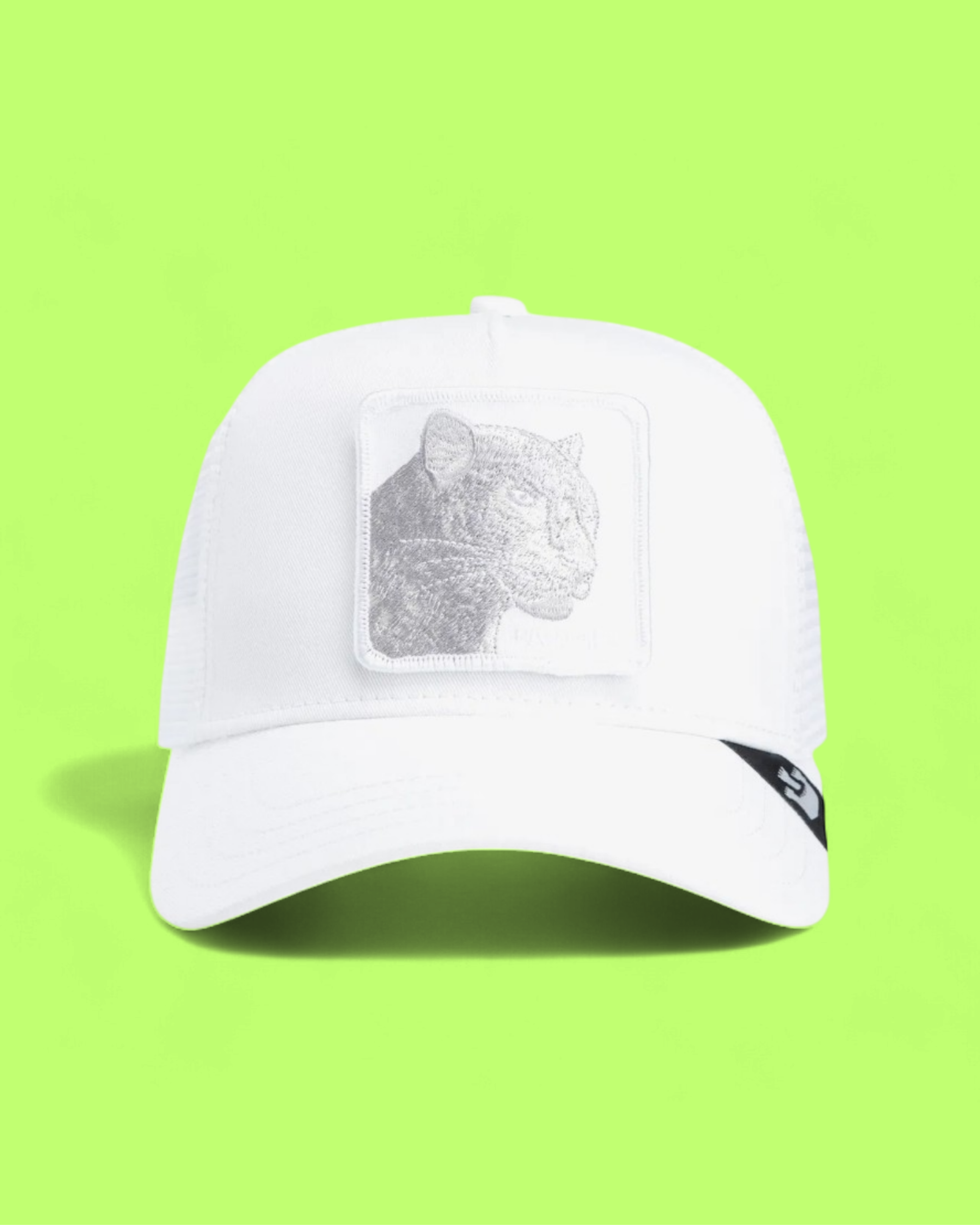 WHITE BASEBALL CAP WITH BLACK PANTHER EMBROIDERED PATCH